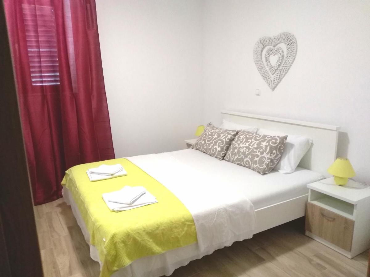 Ruzmarin - Seget Donji, Apartment Trogir