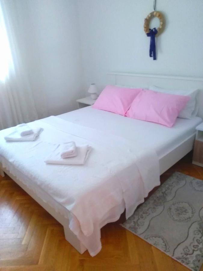 Ruzmarin - Seget Donji, Apartment *