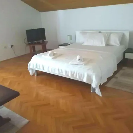 Apartmani Ruzmarin - Seget Donji, Trogir Exteriér fotografie