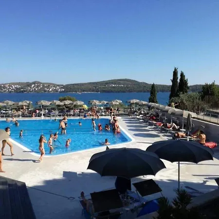 Apartmani Ruzmarin - Seget Donji, Trogir Exteriér fotografie
