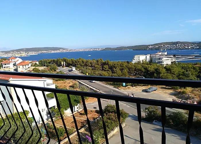 Apartmani Ruzmarin - Seget Donji, Trogir