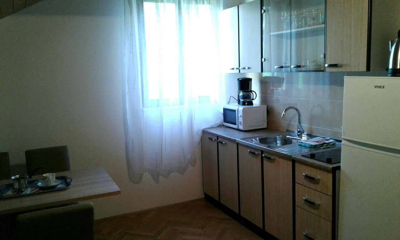 Ruzmarin - Seget Donji,