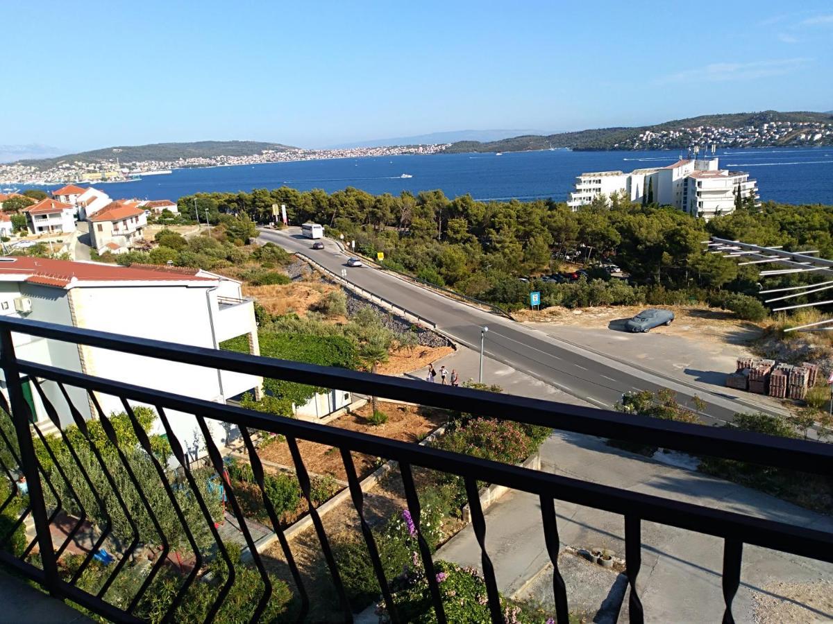 Ruzmarin - Seget Donji, Apartment *
